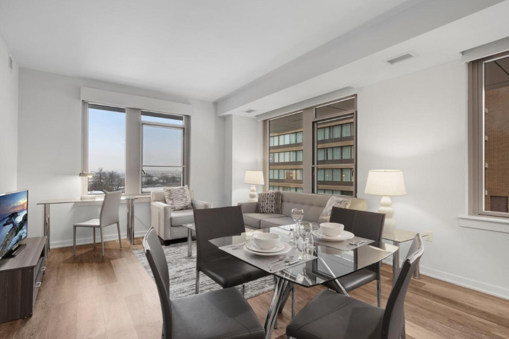 Global Luxury Suites Crystal City Arlington Phòng bức ảnh